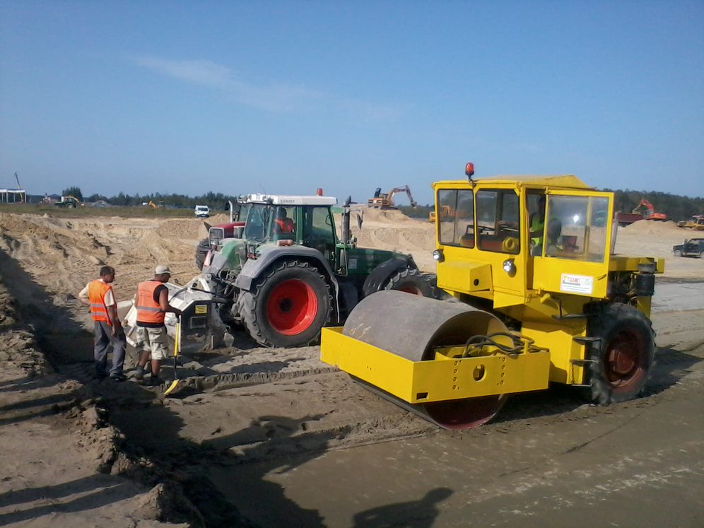 Stabilizacja gruntu cementem pod budowę dróg